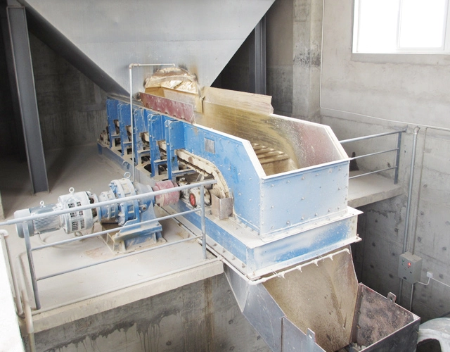 Apron Feeder